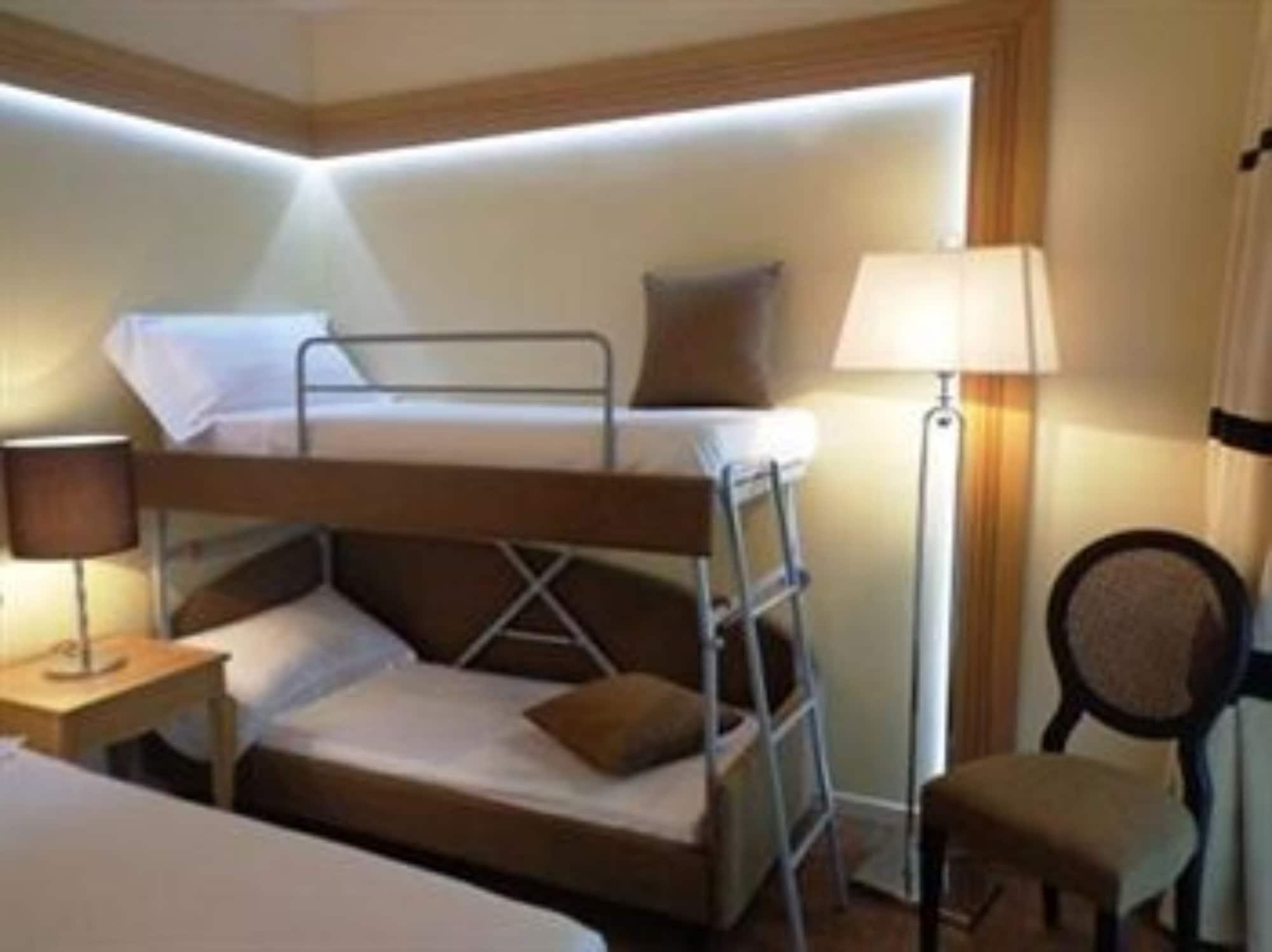 แอร์บาโวลโย โฮเทล Hotel ริมินี ภายนอก รูปภาพ