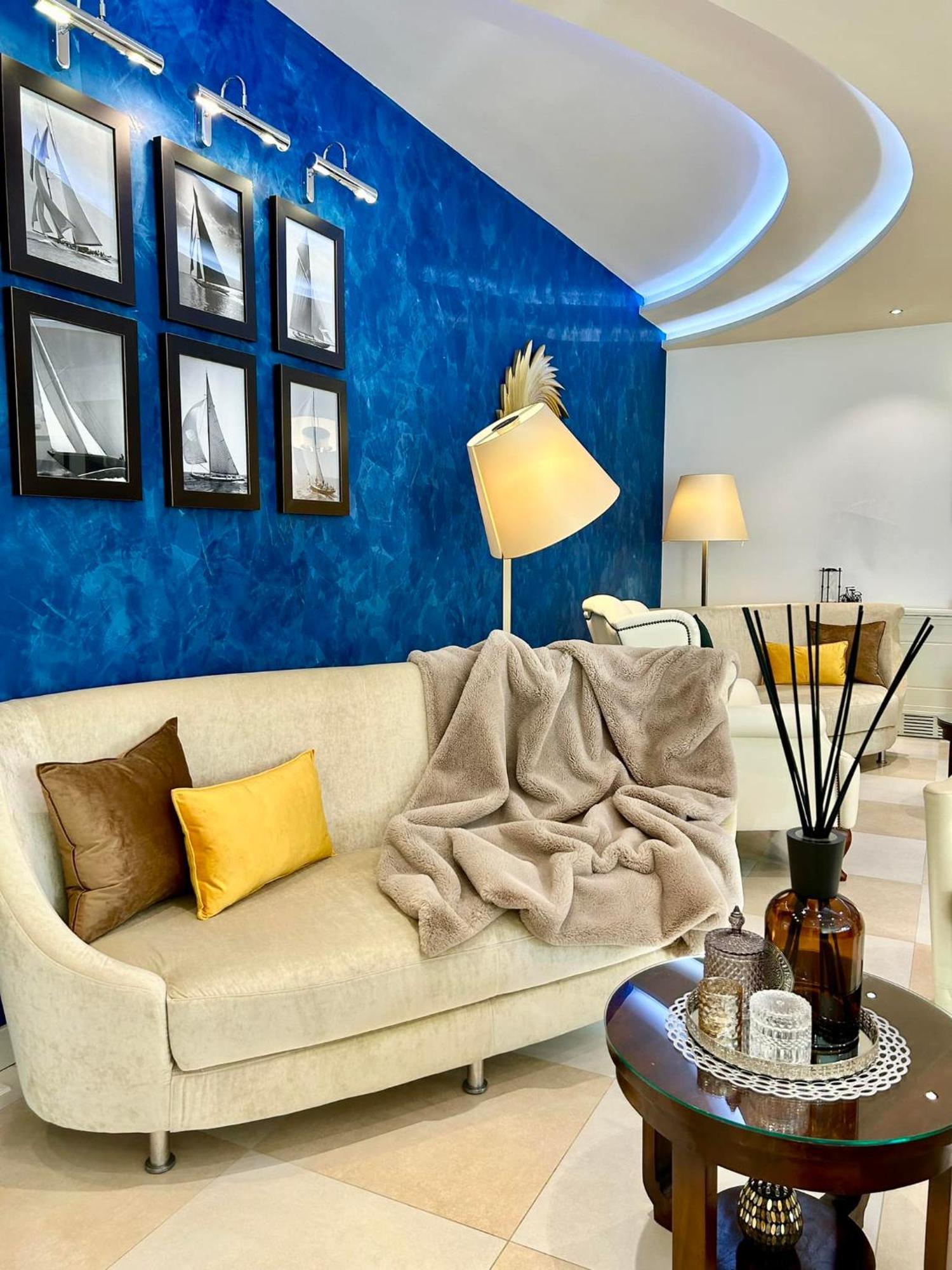 แอร์บาโวลโย โฮเทล Hotel ริมินี ภายนอก รูปภาพ